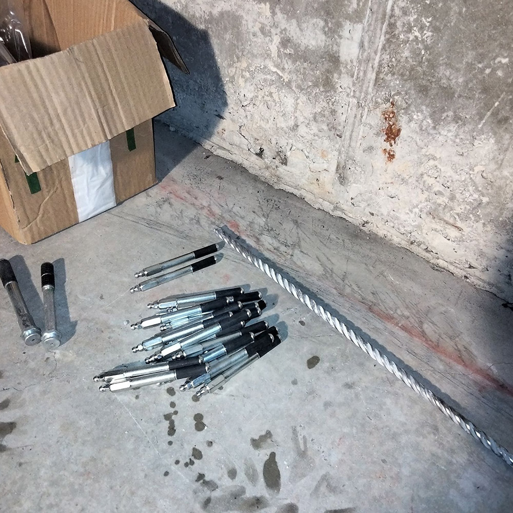 Limpieza de accesorios de resina acuarreactiva